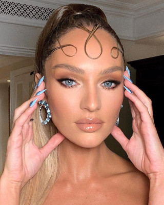 Candice Swanepoel pic #1170065