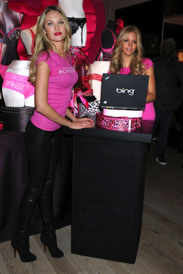 photo 22 in Candice Swanepoel gallery [id242765] 2010-02-11 00:00:00