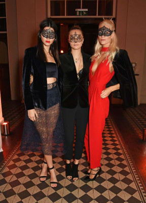 photo 23 in Cara Delevingne gallery [id836287] 2015-10-12 00:00:00