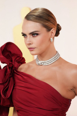 Cara Delevingne – Oscars 2024 Red Carpet