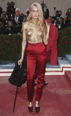 Cara Delevigne - 2022 MET Gala 05/02/2022