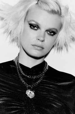 Cara Taylor for Zara