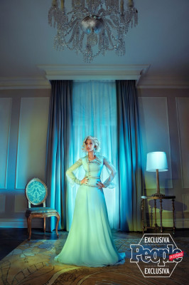 Cardi B – People En Español December 2018/January 2019