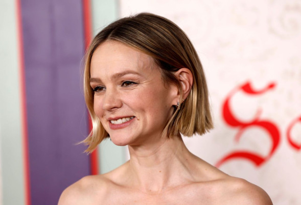 Carey Mulligan – “Saltburn” Premiere in Los Angeles