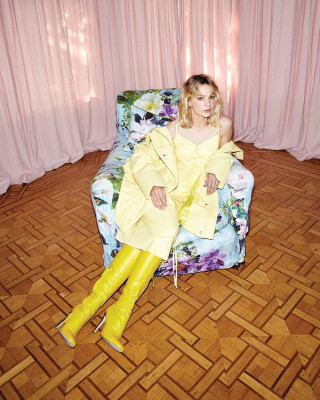 Carey Mulligan by Zoe McConnell for Variety // 2020