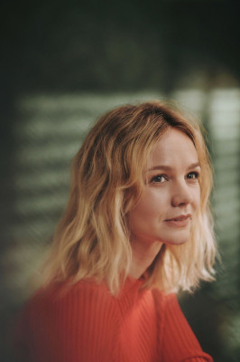 Carey Mulligan by Matthew Lloyd for Los Angeles Times 2021