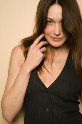Carla Bruni pic #360915