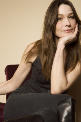 Carla Bruni pic #360914