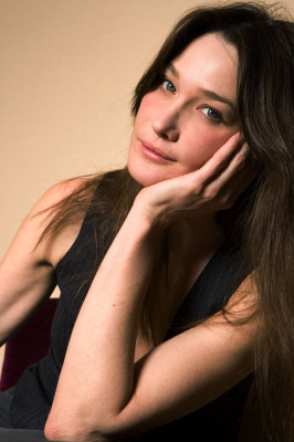 Carla Bruni pic #594524