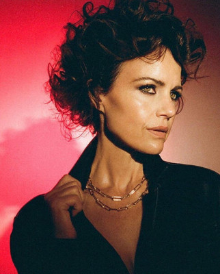 Carla Gugino