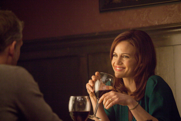 Carla Gugino - Wayward Pines (2015) 1x04 &#039;One of Our Senior Realtors Has Chosen&#039;