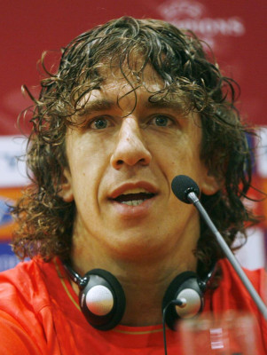 photo 8 in Carles Puyol  gallery [id466293] 2012-02-19 00:00:00
