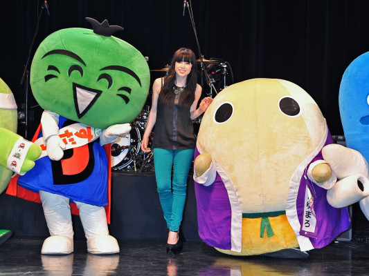 Carly Rae Jepsen pic #605806