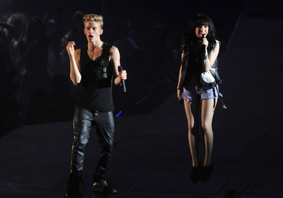 Carly Rae Jepsen pic #613068