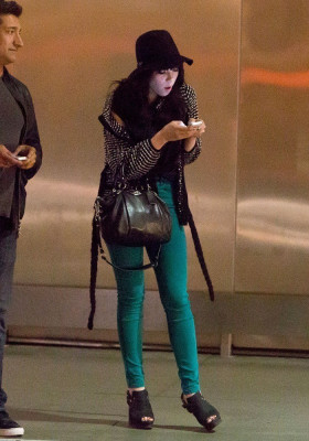 Carly Rae Jepsen pic #625871