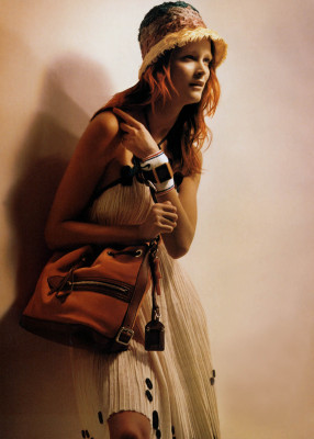 Carmen Kass pic #29244