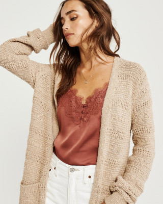 Carolina Sanchez – Abercrombie &amp; Fitch 2019
