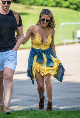 Caroline Flack pic #1194241