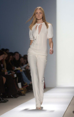 Caroline Trentini pic #166587