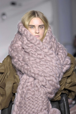 photo 28 in Caroline Trentini gallery [id187993] 2009-09-18 00:00:00