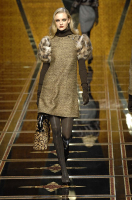 photo 24 in Caroline Trentini gallery [id164120] 2009-06-05 00:00:00