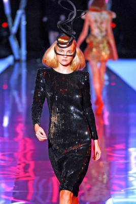 Caroline Trentini pic #250026