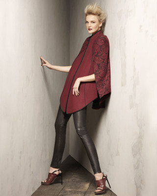 photo 17 in Caroline Trentini gallery [id553269] 2012-08-28 00:00:00