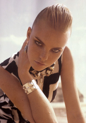 Caroline Trentini pic #242988