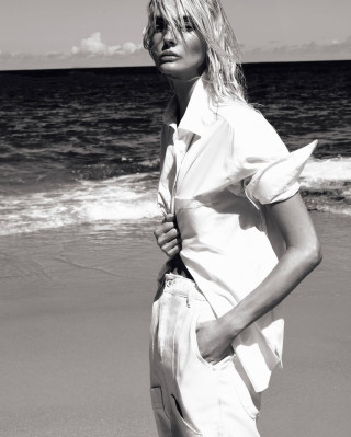 Caroline Trentini for Lez a lez
