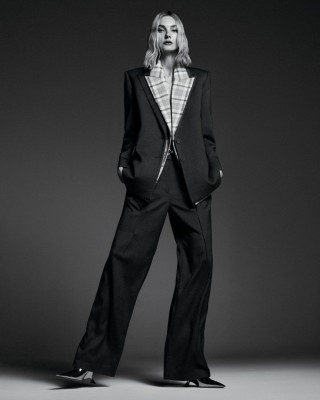 Caroline Trentini by Nicole Heiniger