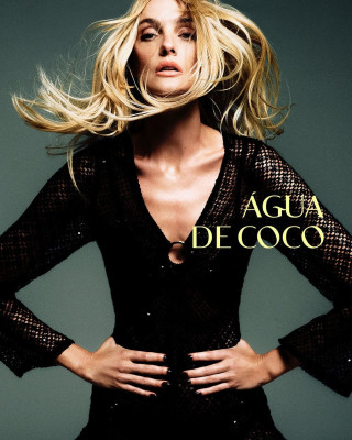 Caroline Trentini for Agua de Coco
