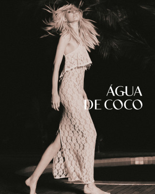 Caroline Trentini for Agua de Coco