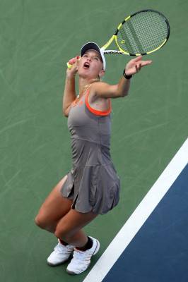 photo 24 in Caroline Wozniacki gallery [id339876] 2011-01-12 00:00:00