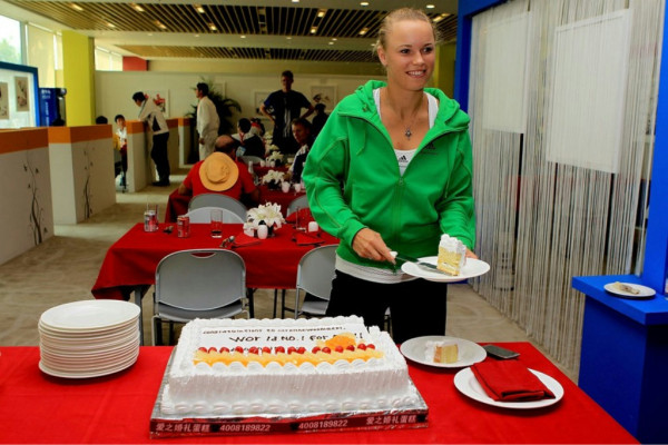 photo 12 in Caroline Wozniacki gallery [id427231] 2011-10-10 00:00:00