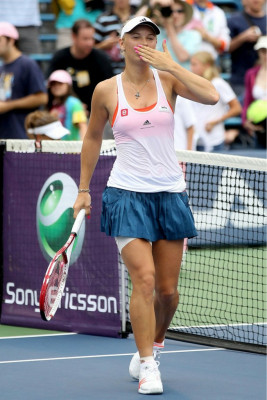 photo 27 in Caroline Wozniacki gallery [id415650] 2011-08-30 00:00:00