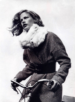 photo 4 in Carolyn Murphy gallery [id227390] 2009-12-25 00:00:00