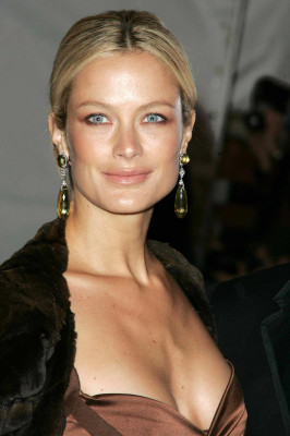 Carolyn Murphy pic #226970
