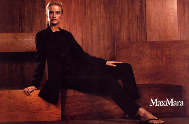 photo 3 in Carolyn Murphy gallery [id248344] 2010-03-05 00:00:00