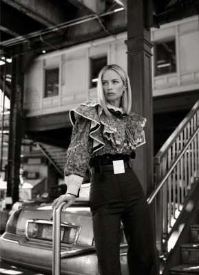 Carolyn Murphy – Harper’s Bazaar Australia September 2019 Issue