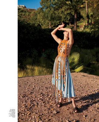 CAROLYN MURPHY in Elle Magazine, March 2020