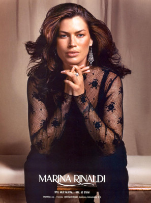 Carre Otis pic #397845