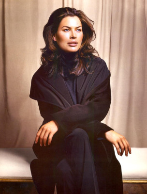Carre Otis pic #397844