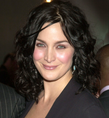 Carrie Anne Moss pic #237429