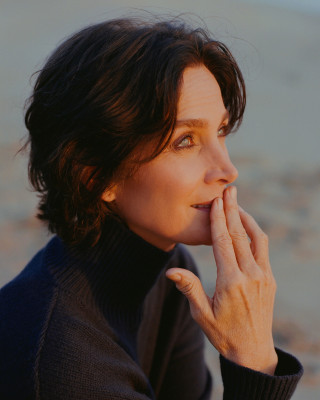 Carrie-Anne Moss by Ryan Pfluger for NY Times (Dec 2021)