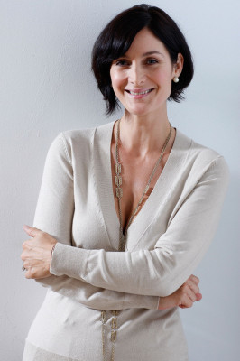 Carrie Anne Moss pic #288102