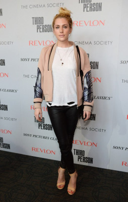 Casey LaBow pic #933653