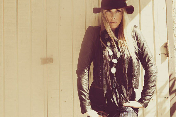 Casey LaBow pic #933650