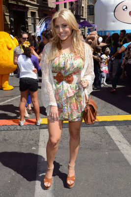 photo 10 in Cassie Scerbo gallery [id563963] 2012-09-27 00:00:00