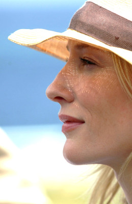 photo 17 in Blanchett gallery [id259427] 2010-04-29 00:00:00