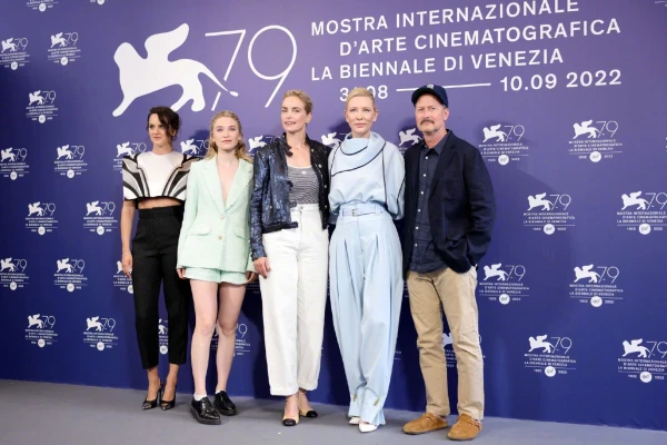 Cate Blanchett - 'Tar' Photocall in Venice 09/02/2022